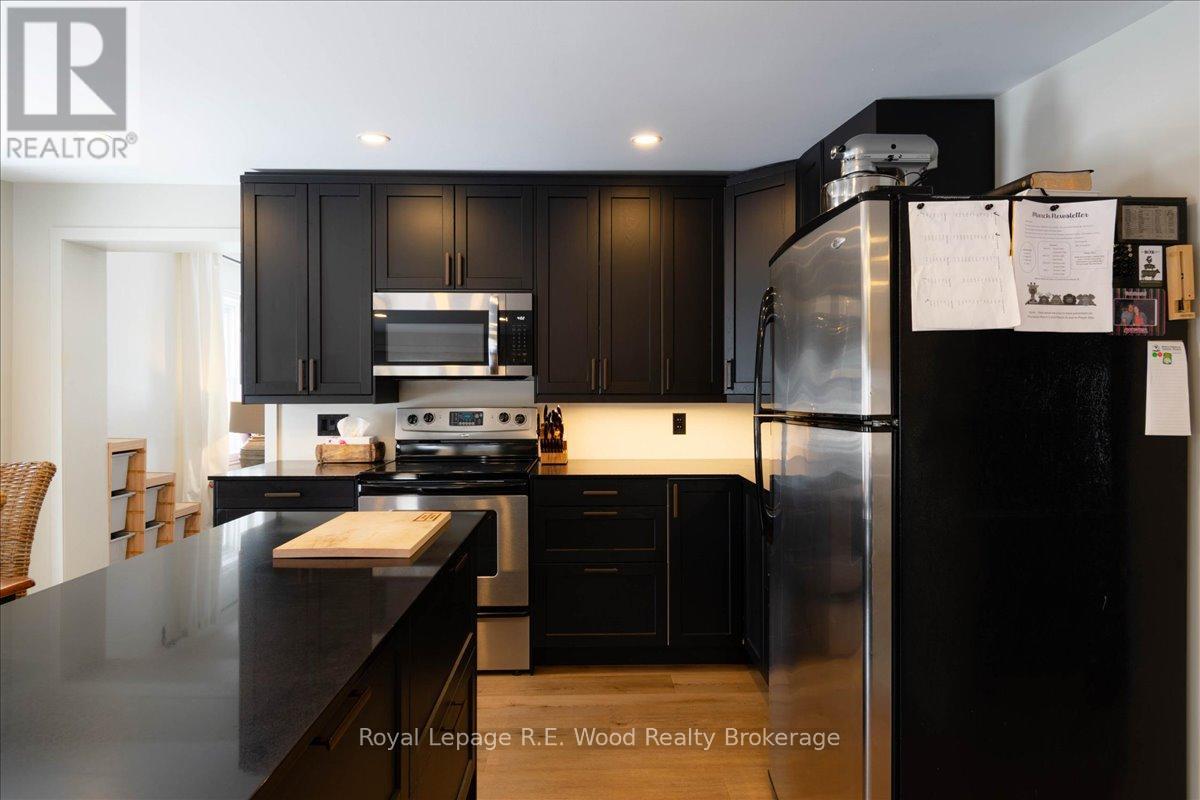 19 Washington Street, Norwich (Norwich Town), Ontario  N0J 1P0 - Photo 11 - X12889456