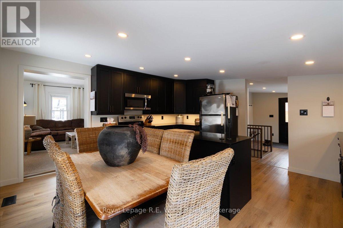 19 Washington Street, Norwich (Norwich Town), Ontario  N0J 1P0 - Photo 12 - X12889456