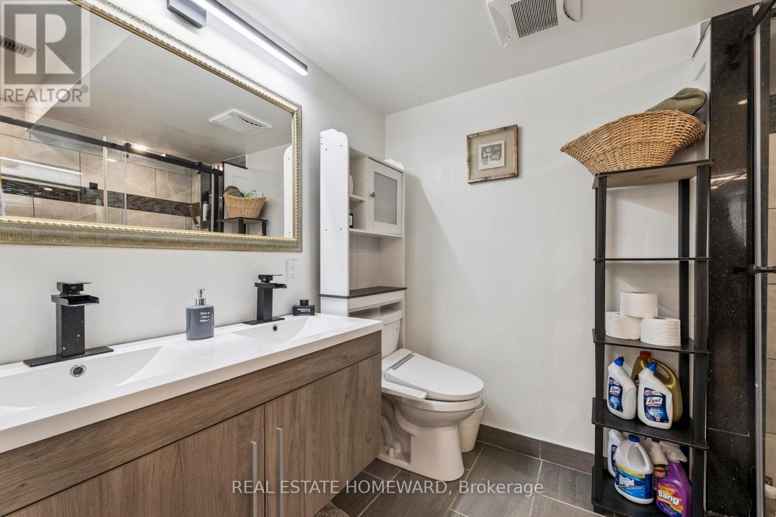 1556 Oakburn Street, Pickering, Ontario L1V 6W1 - Photo 42 - E12889450