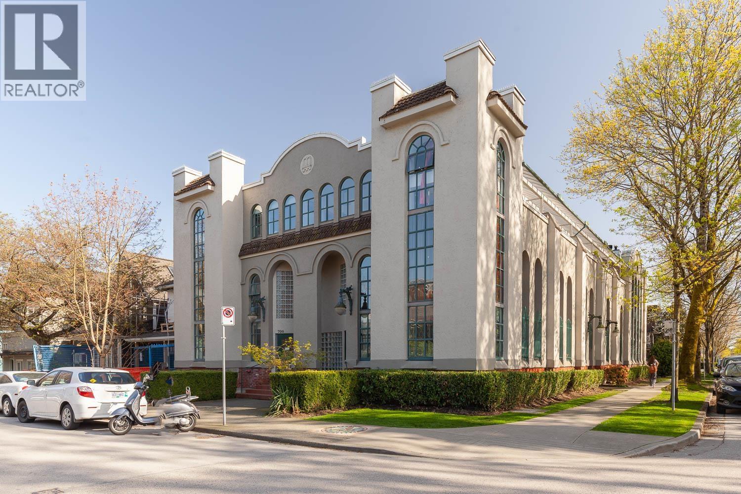 104 700 E Pender Street, Vancouver, British Columbia  V6A 1V7 - Photo 1 - R3100313