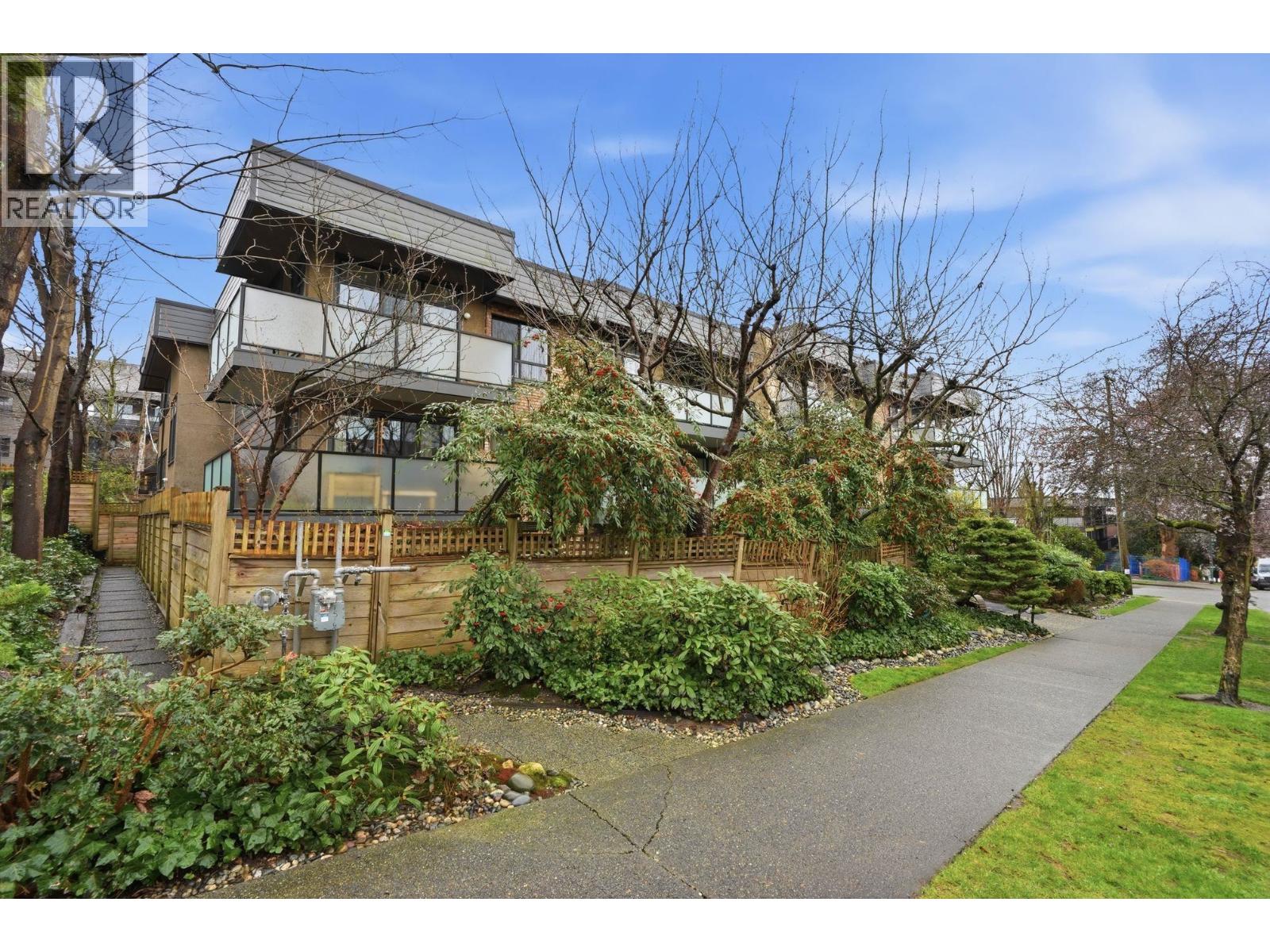 303 1516 Charles Street, Vancouver, British Columbia  V5L 2T1 - Photo 37 - R3100319