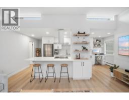 <div class="price">$649,000</div> 303 1516 Charles Street, Vancouver<br><div style="margin-bottom:8px;"><small>Oakwyn Realty Ltd.</small></div><div class='bed_bath'>1 Bed | 1 Bath</div>
