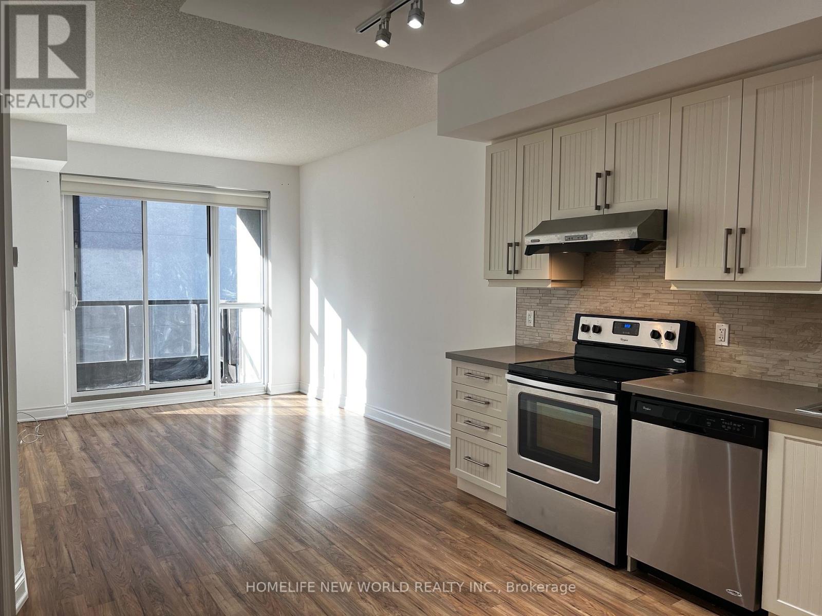 603 - 38 Cedarland Drive, Markham, Ontario  L6G 0H3 - Photo 3 - N12889436