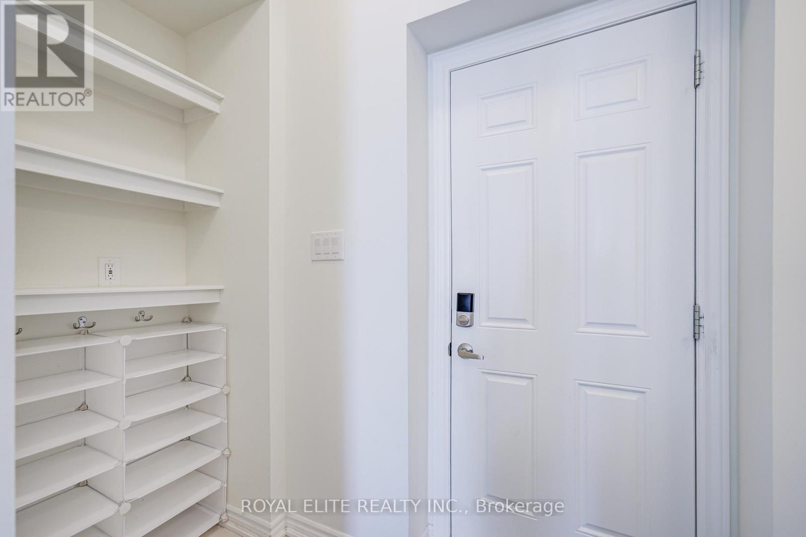 97 Thomas Frisby Jr Crescent, Markham, Ontario  L6C 3L2 - Photo 9 - N12889438