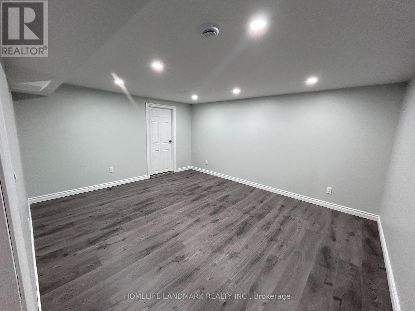 47 Gentry Crescent, Richmond Hill, Ontario  L4C 2G8 - Photo 10 - N12889452