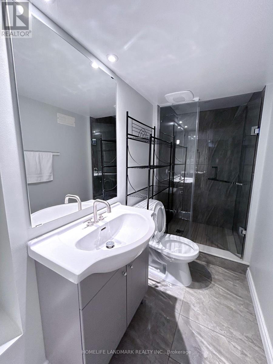 47 Gentry Crescent, Richmond Hill, Ontario  L4C 2G8 - Photo 12 - N12889452