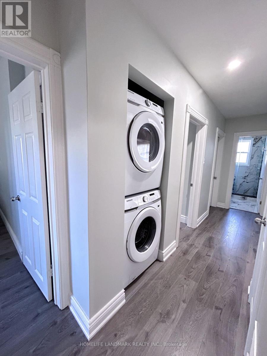 47 Gentry Crescent, Richmond Hill, Ontario  L4C 2G8 - Photo 7 - N12889452