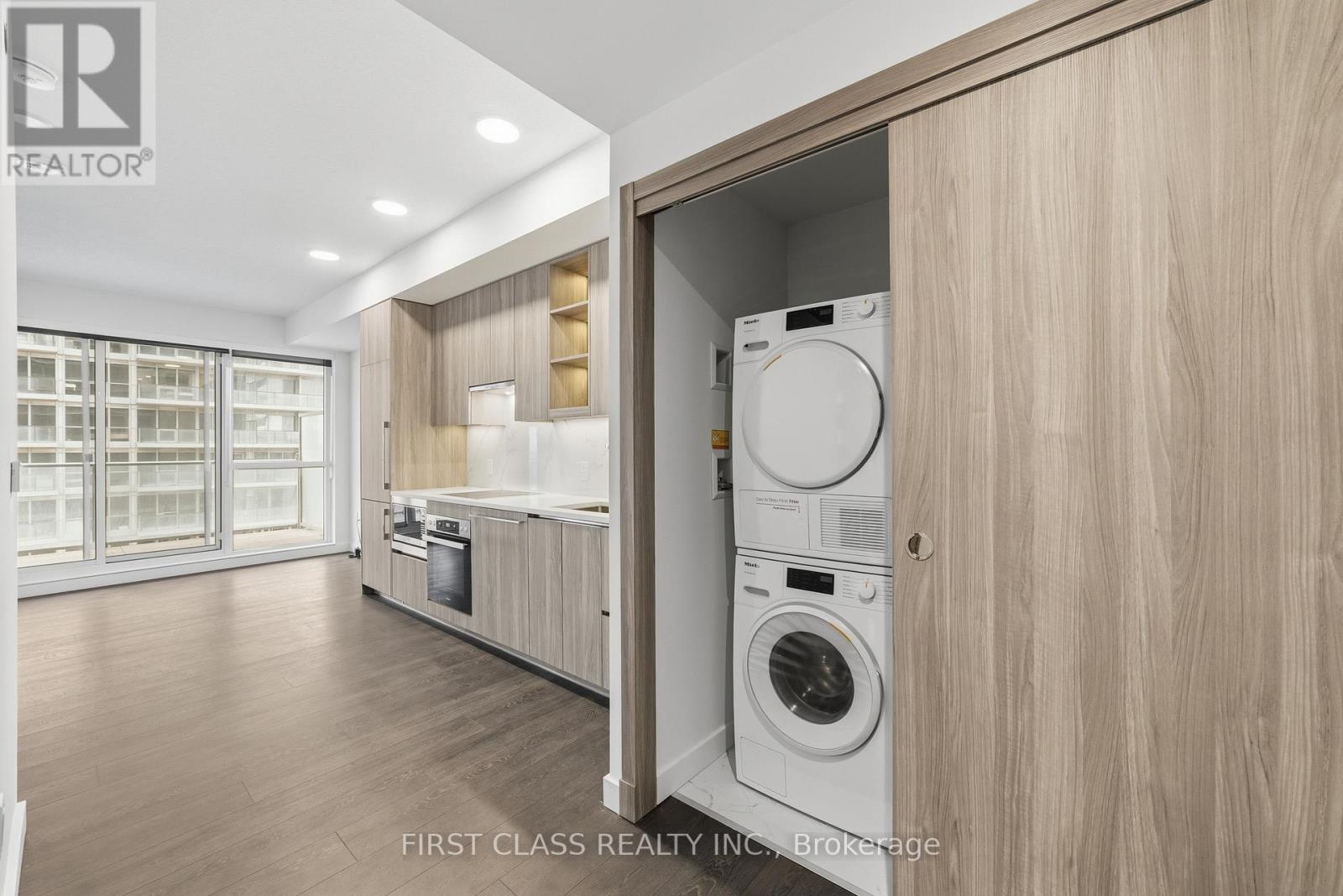 815 - 27 Mcmahon Drive, Toronto, Ontario  M2K 0J2 - Photo 6 - C12888802