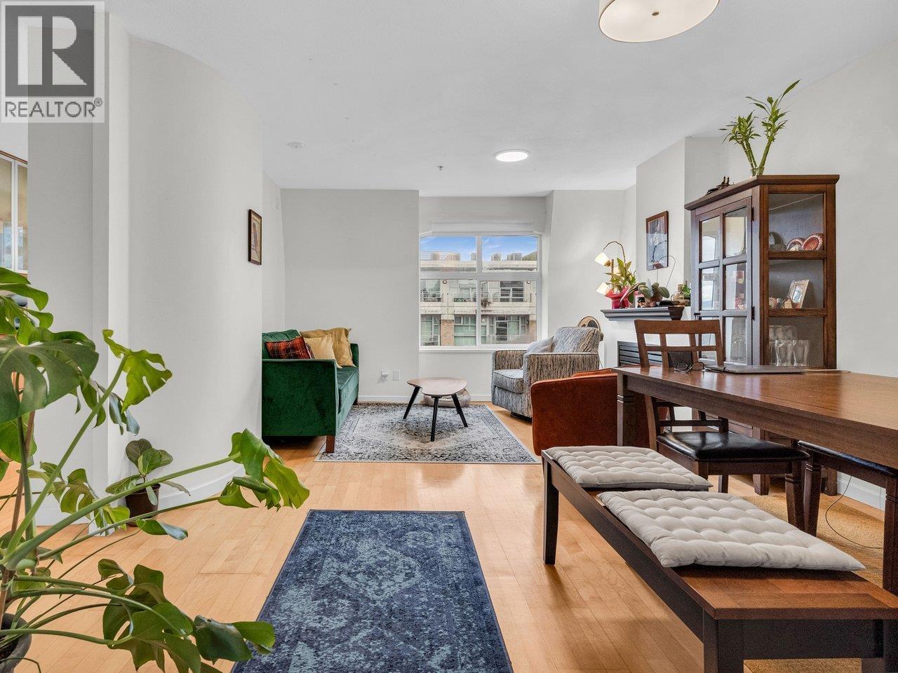 102 3349 Dunbar Street, Vancouver, British Columbia  V6S 2B9 - Photo 2 - R3100205