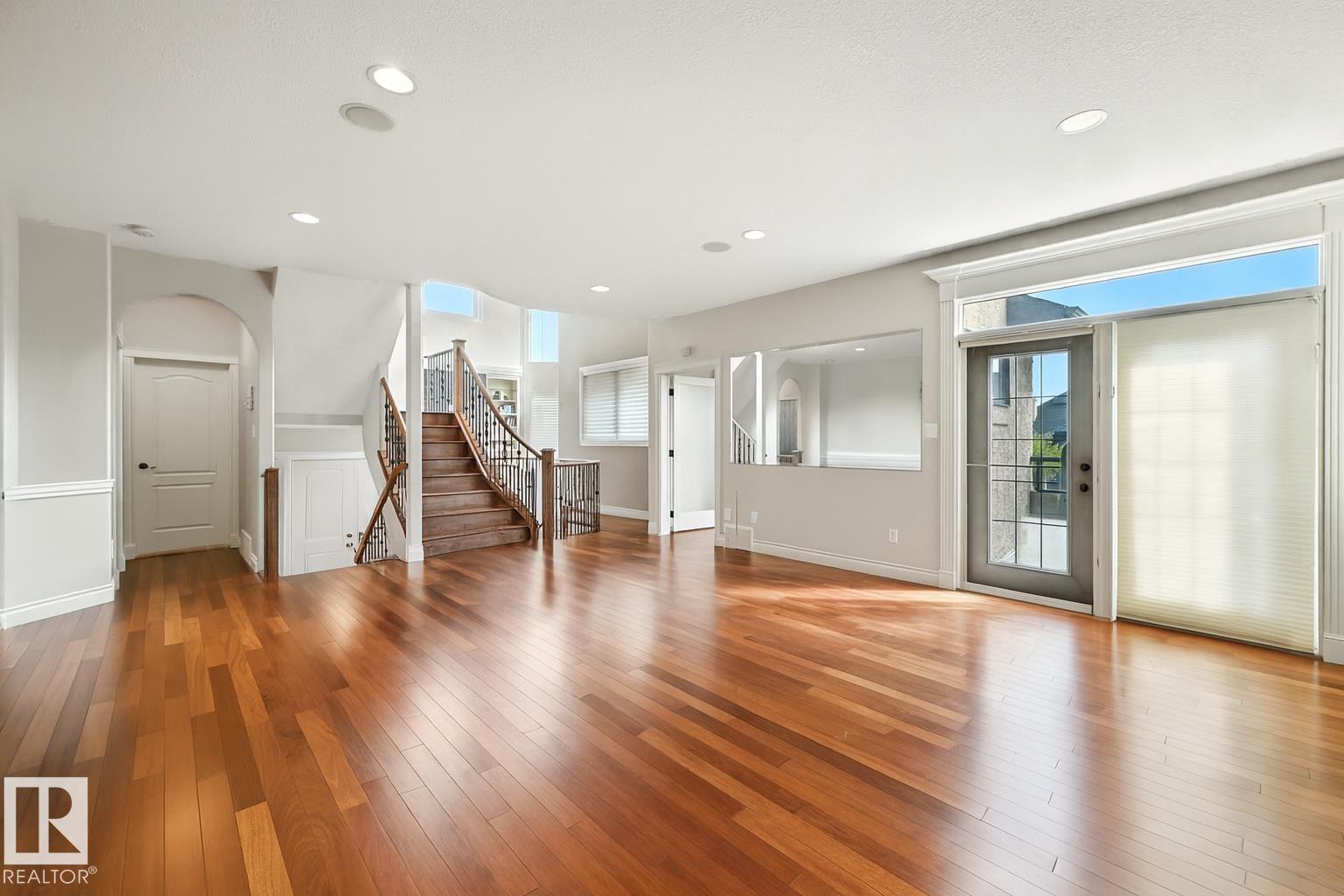 2426 Martell Cr Nw, Edmonton, Alberta  T6R 0C7 - Photo 12 - E4473455