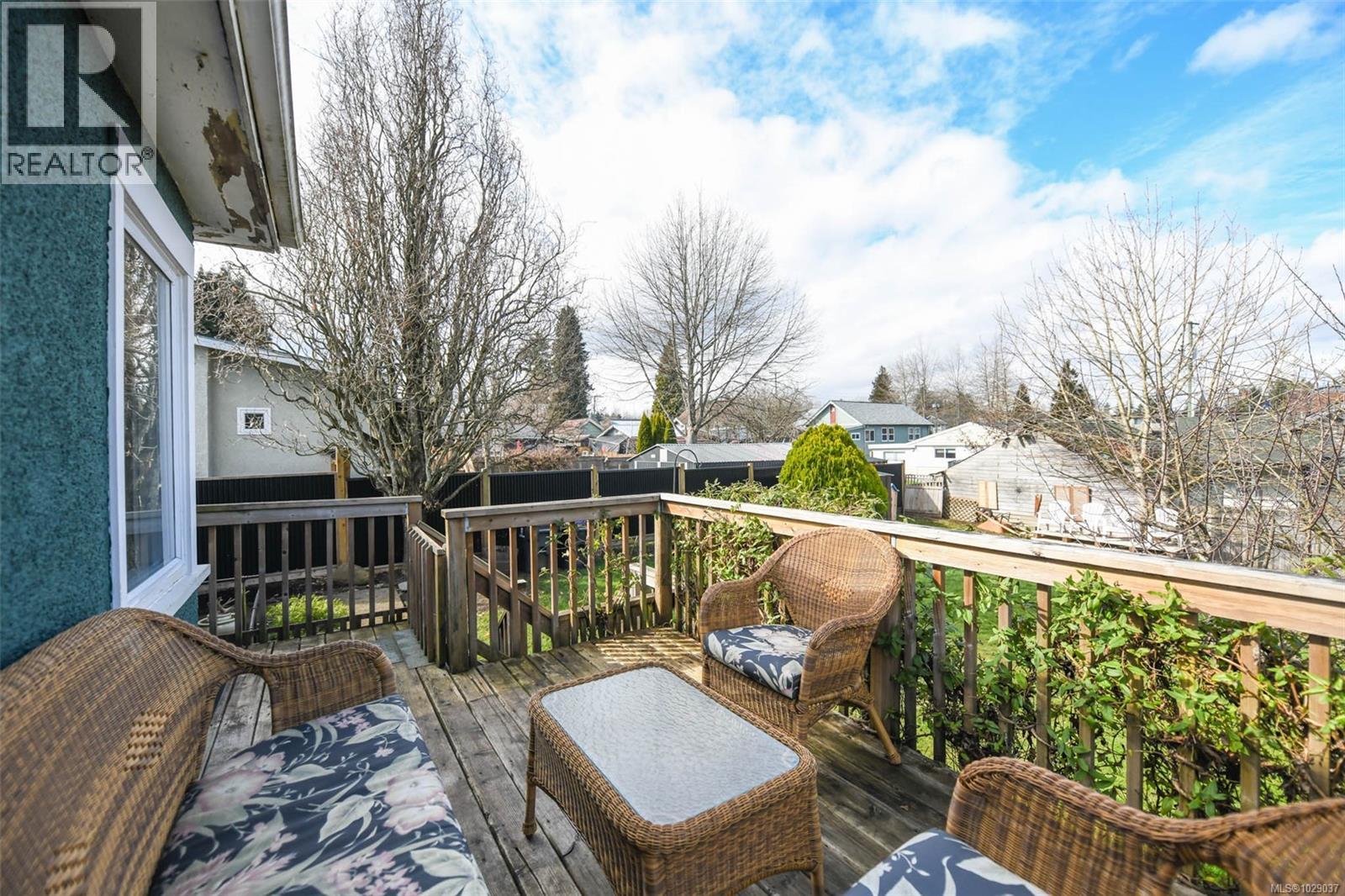 655 11th St, Courtenay, British Columbia  V9N 1S9 - Photo 18 - 1029037