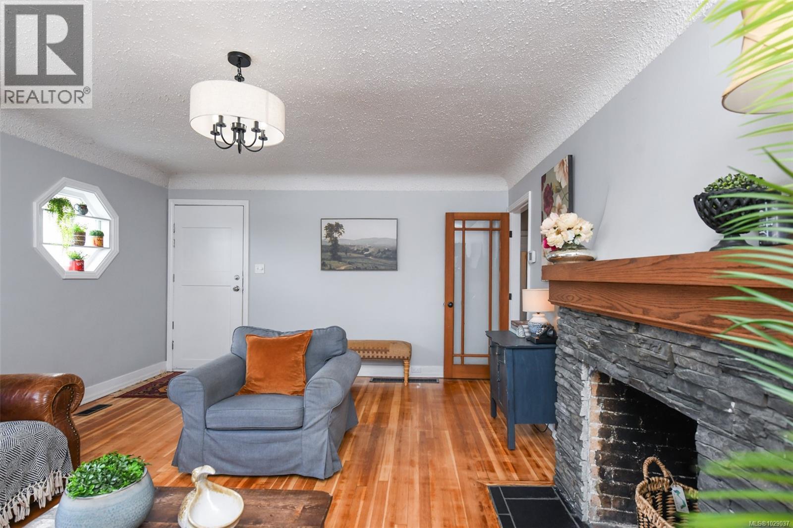 655 11th St, Courtenay, British Columbia  V9N 1S9 - Photo 36 - 1029037