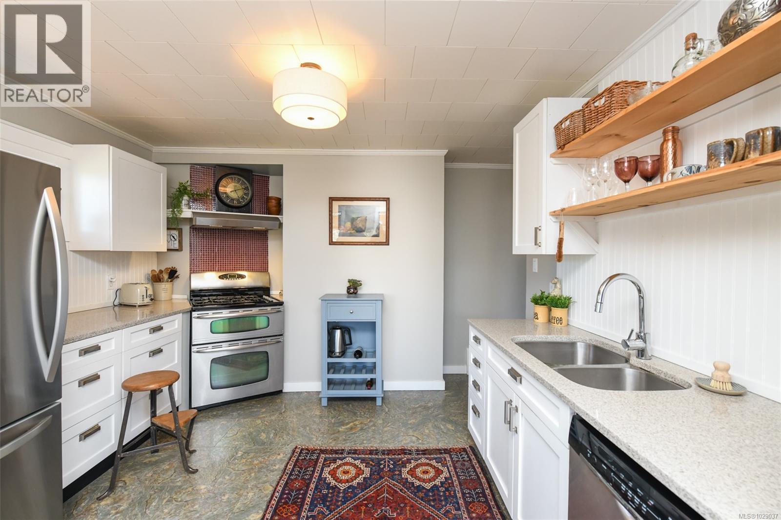 655 11th St, Courtenay, British Columbia  V9N 1S9 - Photo 41 - 1029037