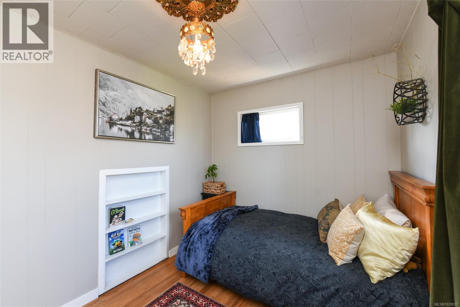 655 11th St, Courtenay, British Columbia  V9N 1S9 - Photo 44 - 1029037