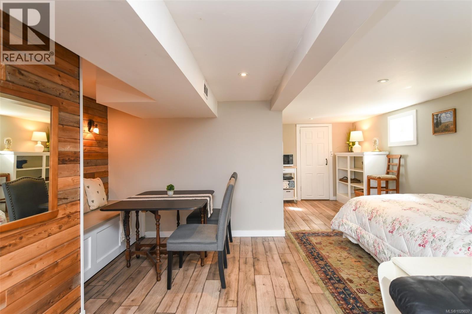 655 11th St, Courtenay, British Columbia  V9N 1S9 - Photo 49 - 1029037