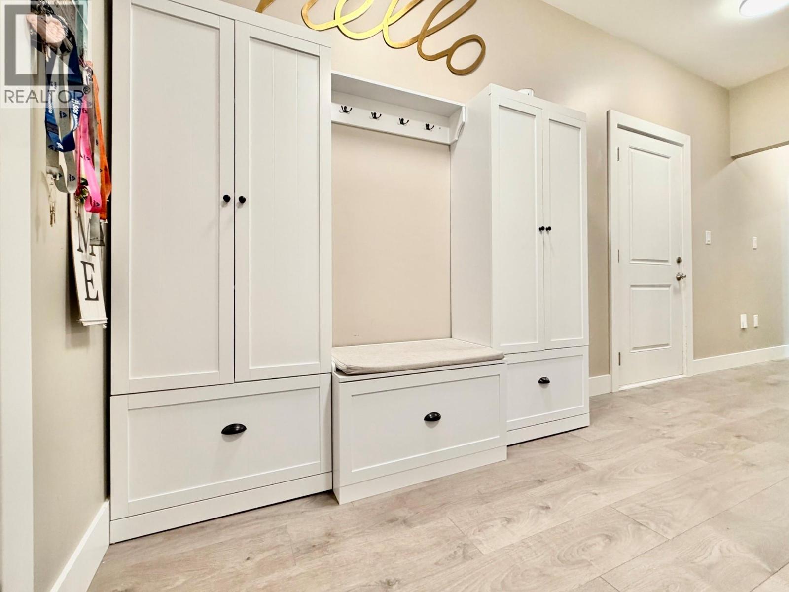 240 Forestbrook Drive Unit# 105, Penticton, British Columbia  V2A 2E3 - Photo 4 - 10379647