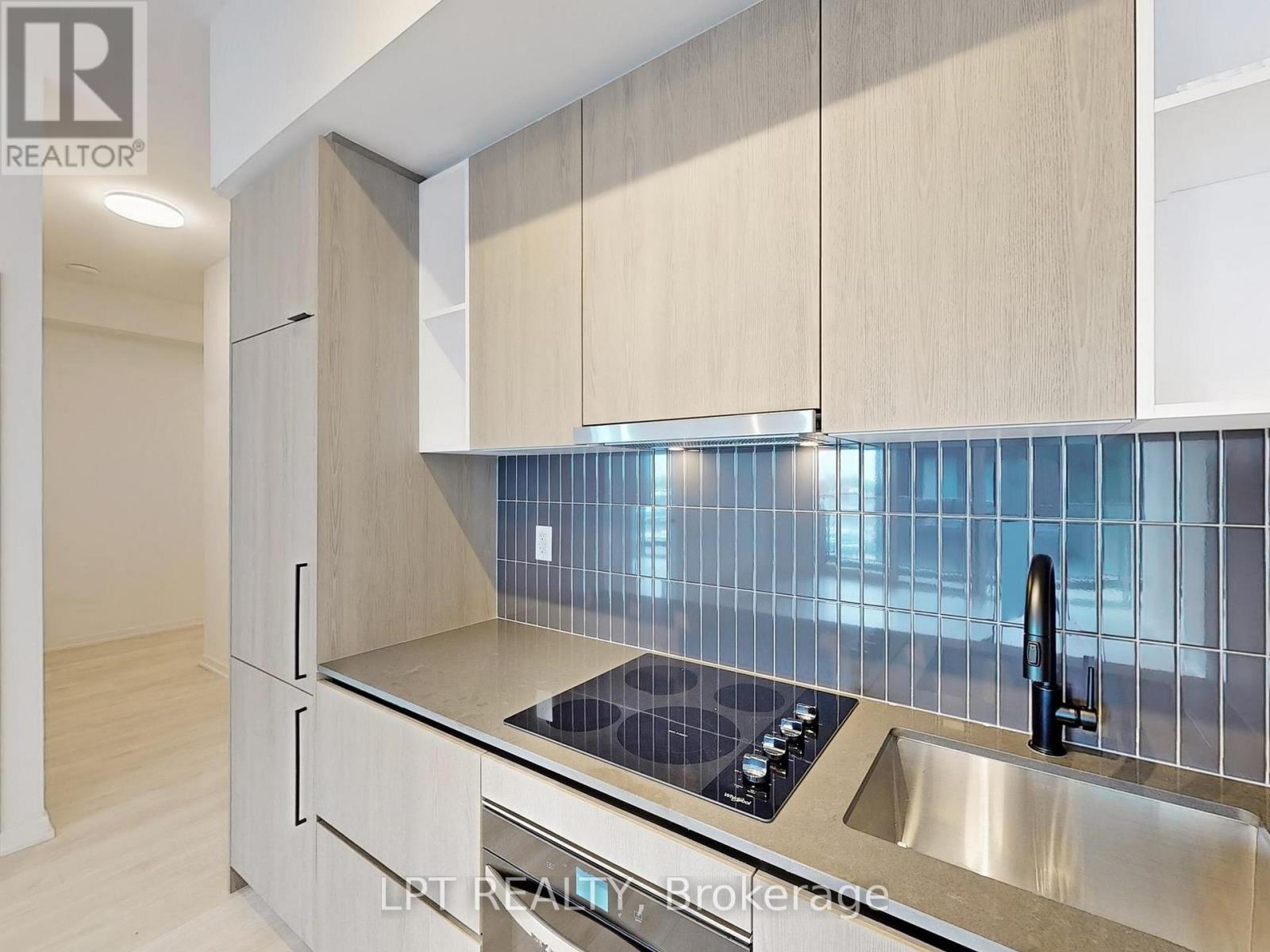 501a - 1285 Dupont Street, Toronto, Ontario  M6H 0E5 - Photo 10 - W12889458