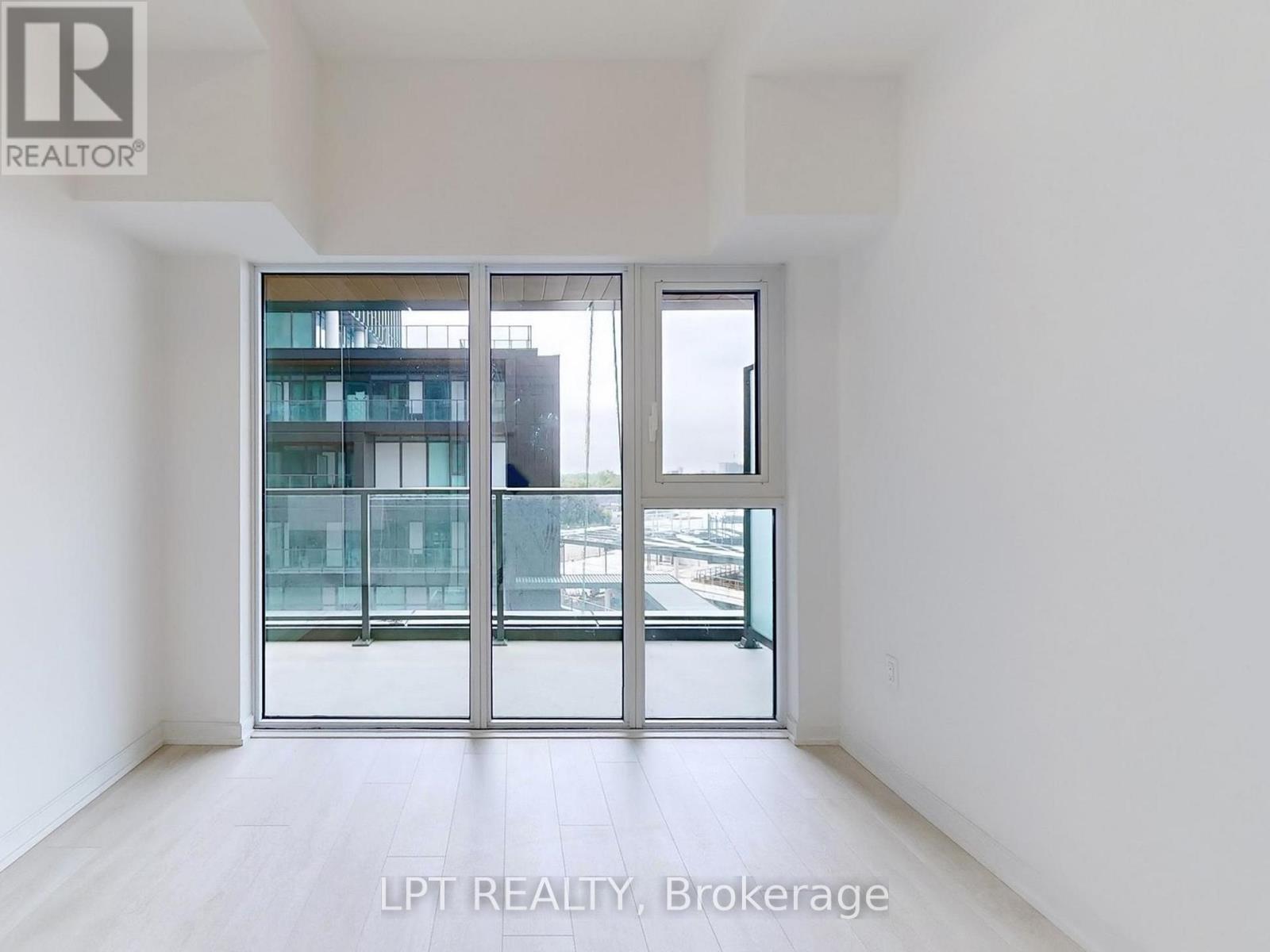 501a - 1285 Dupont Street, Toronto, Ontario  M6H 0E5 - Photo 17 - W12889458