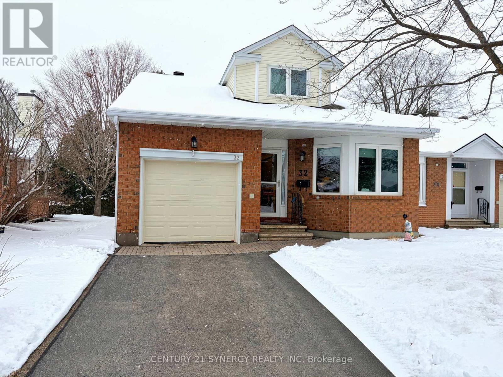 16 - 32 INNESBROOK COURT, Ottawa, Ontario