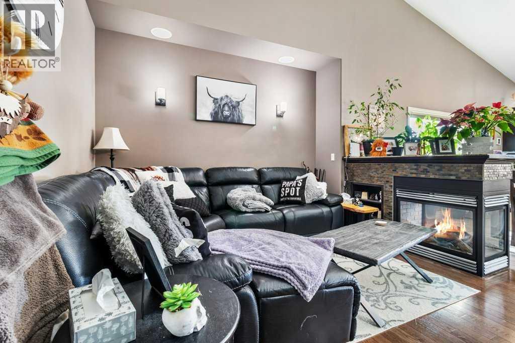 A&b, 5224 Lawton Avenue, Blackfalds, Alberta  T0M 0J0 - Photo 7 - A2293714