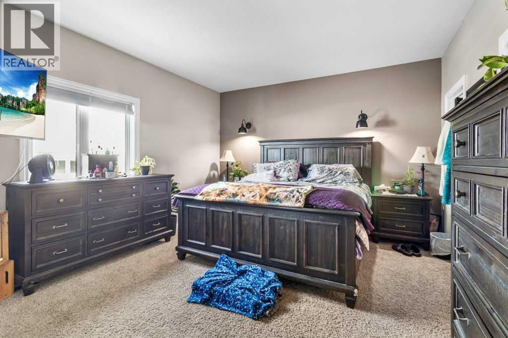 A&b, 5224 Lawton Avenue, Blackfalds, Alberta  T0M 0J0 - Photo 14 - A2293714