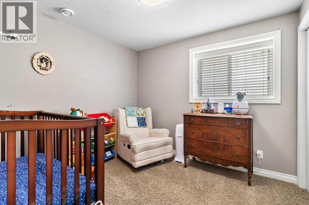 A&b, 5224 Lawton Avenue, Blackfalds, Alberta  T0M 0J0 - Photo 34 - A2293714