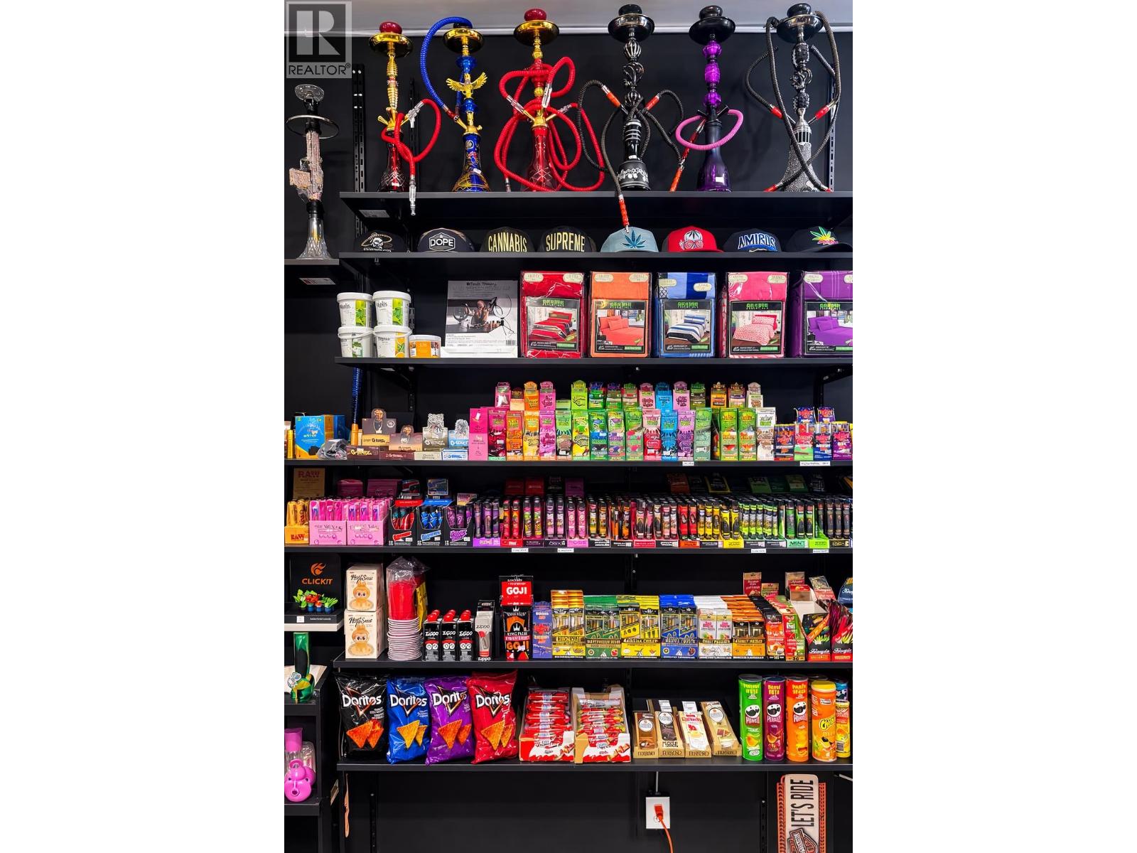 3243 W Broadway, Vancouver, British Columbia V6K 2H5 - Photo 3 - C8077066