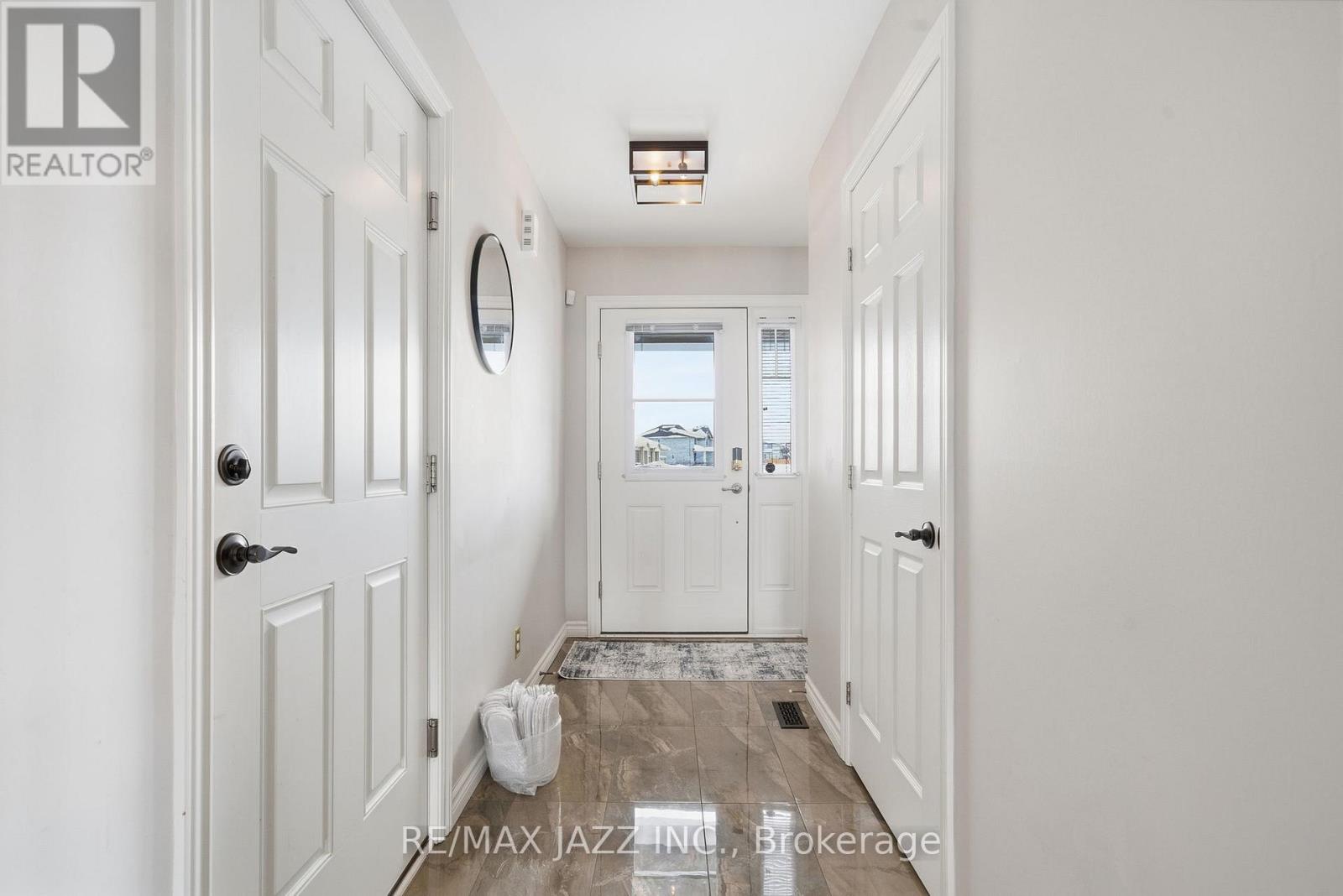 43 Mountain Ash Drive, Belleville, Ontario  K8N 4Z5 - Photo 2 - X12889502