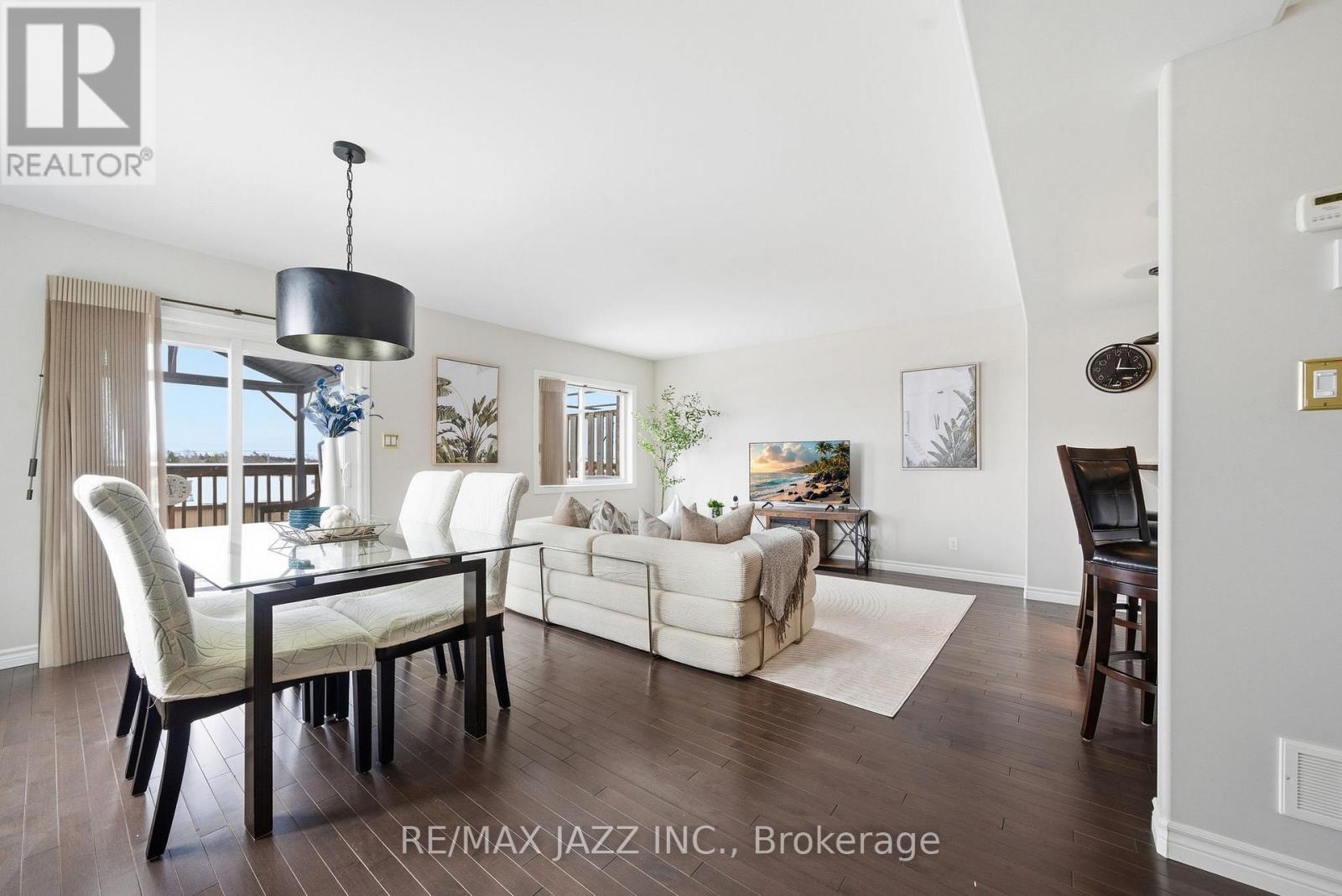 43 Mountain Ash Drive, Belleville, Ontario  K8N 4Z5 - Photo 9 - X12889502