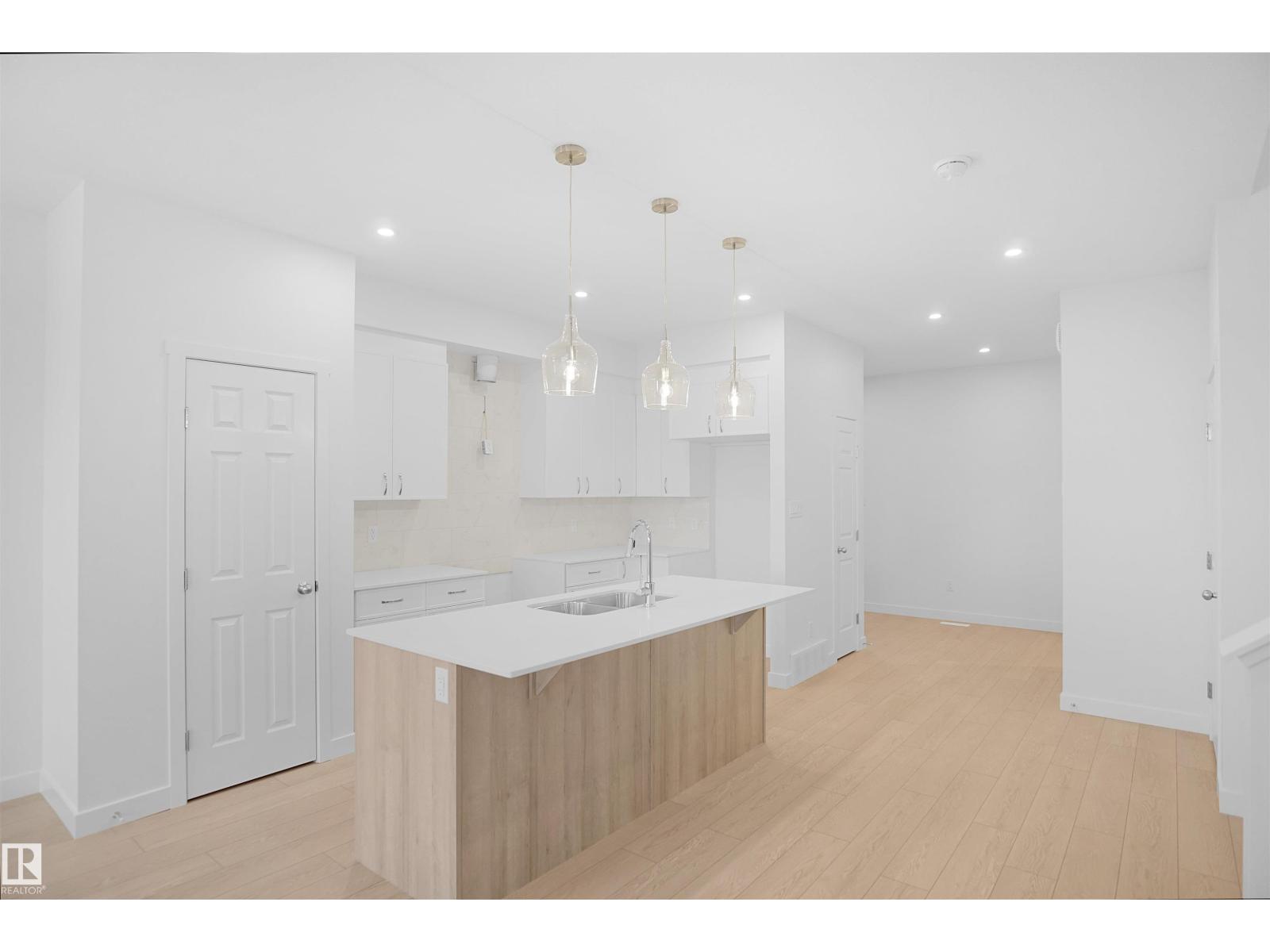 8504 183 Av Nw, Edmonton, Alberta  T5Z 0L5 - Photo 6 - E4471614