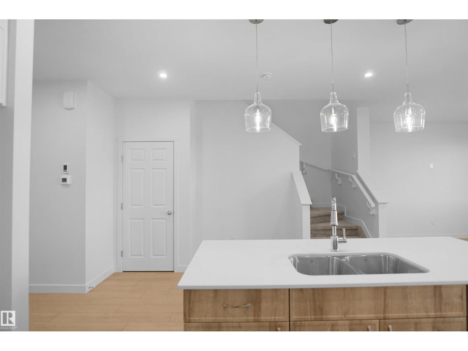 8504 183 Av Nw, Edmonton, Alberta  T5Z 0L5 - Photo 8 - E4471614