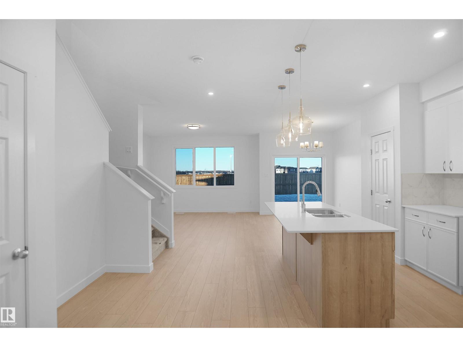 8504 183 Av Nw, Edmonton, Alberta  T5Z 0L5 - Photo 3 - E4471614