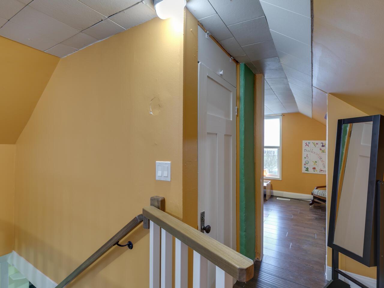 7650 Taulbut Street, Mission, British Columbia  V2V 3W6 - Photo 24 - R3099663