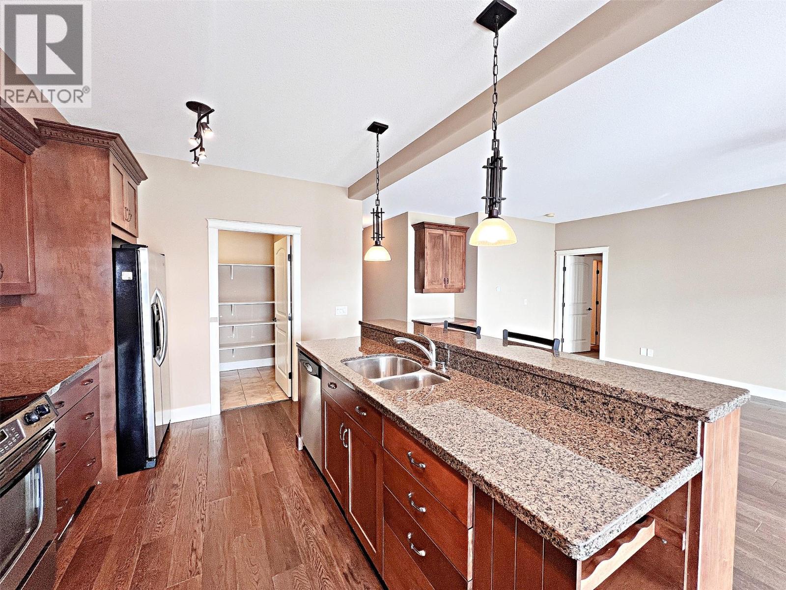 4350 Ponderosa Drive Unit# 109, Peachland, British Columbia  V0H 1X5 - Photo 7 - 10379625