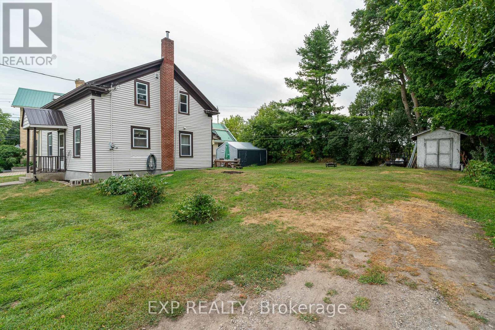 105 Rideau Street, Merrickville-Wolford, Ontario  K0G 1N0 - Photo 2 - X12889568