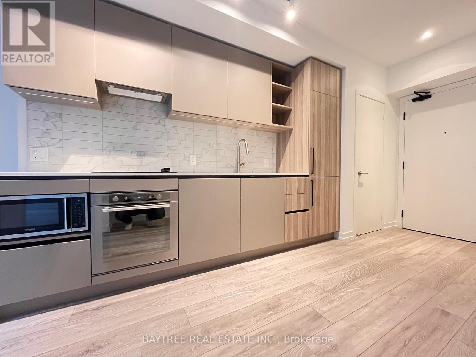 610 - 55 Mercer Street, Toronto, Ontario  M5V 0W4 - Photo 6 - C12889510