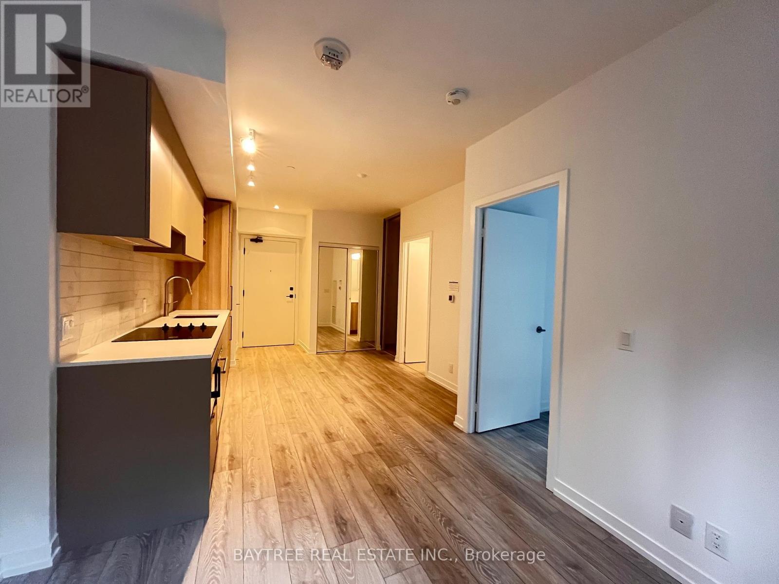 610 - 55 Mercer Street, Toronto, Ontario  M5V 0W4 - Photo 8 - C12889510