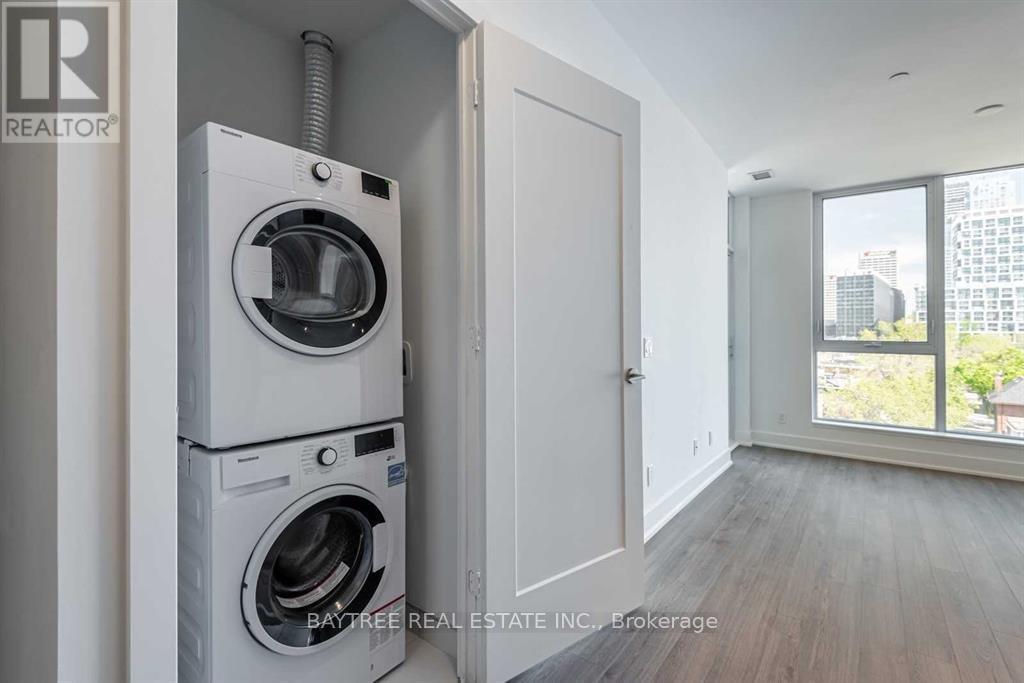 422 - 1 Belsize Drive, Toronto, Ontario  M4S 0B9 - Photo 18 - C12889512