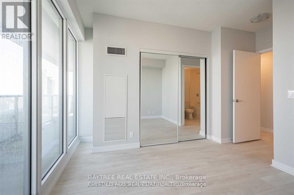 2202 - 2221 Yonge Street, Toronto, Ontario  M4S 2B4 - Photo 12 - C12889534