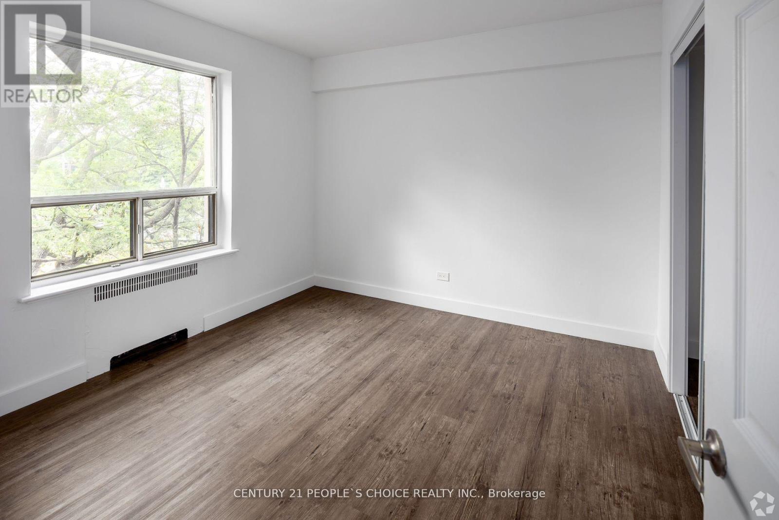 9 - 873 Avenue Road, Toronto, Ontario  M5P 2K5 - Photo 7 - C12889544