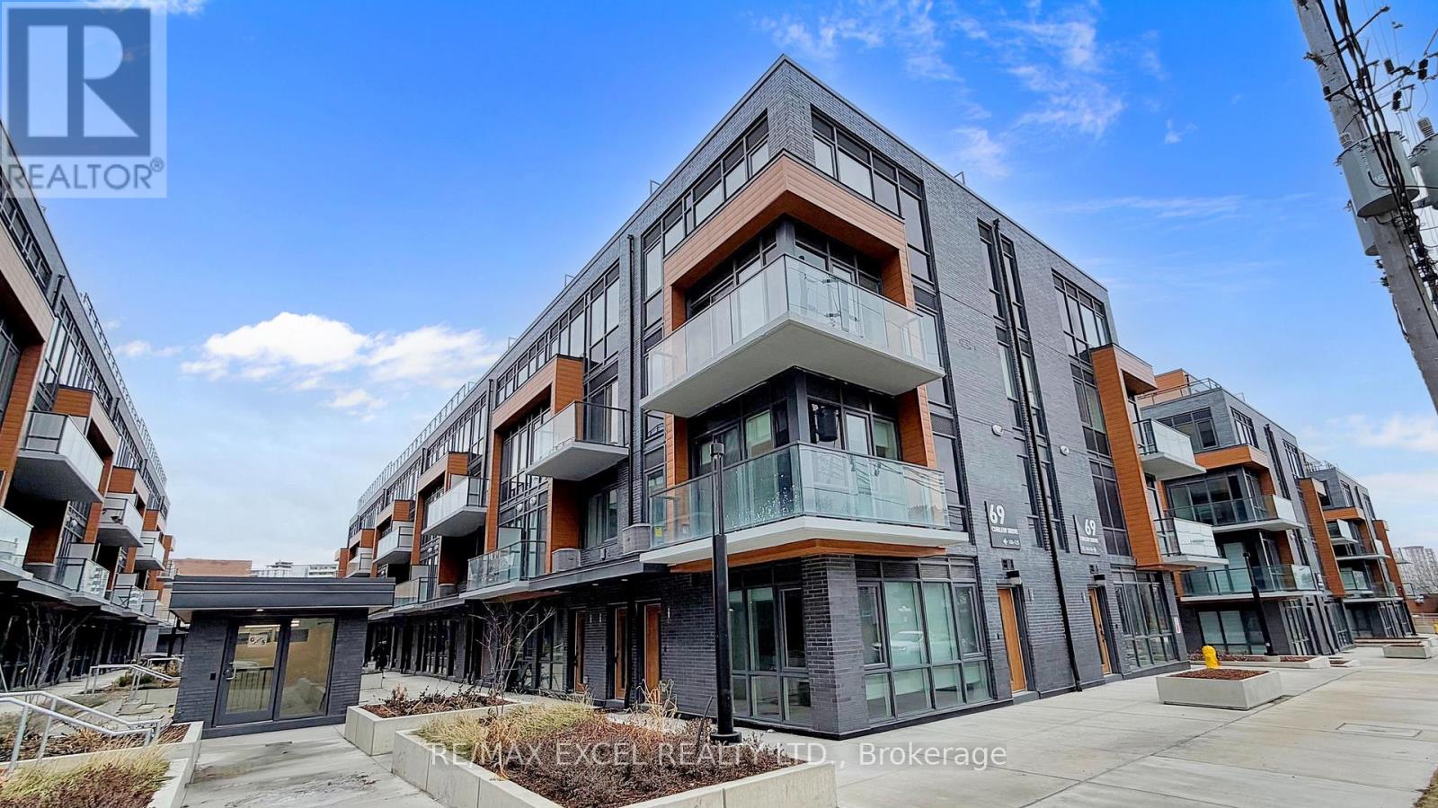 115 - 69 Curlew Drive, Toronto, Ontario  M3A 0B1 - Photo 2 - C12889550