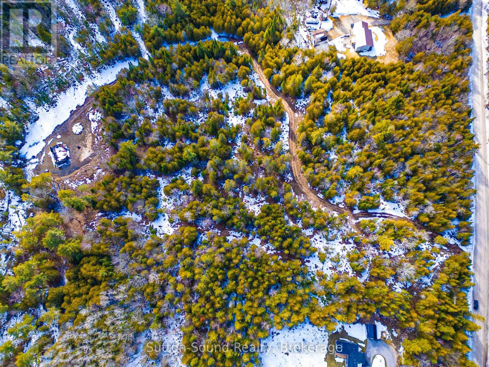 379 Elm Road, South Bruce Peninsula, Ontario  N0H 2T0 - Photo 7 - X12889538