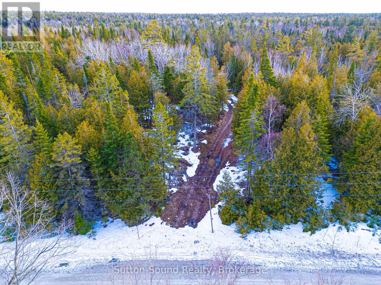 379 Elm Road, South Bruce Peninsula, Ontario  N0H 2T0 - Photo 8 - X12889538