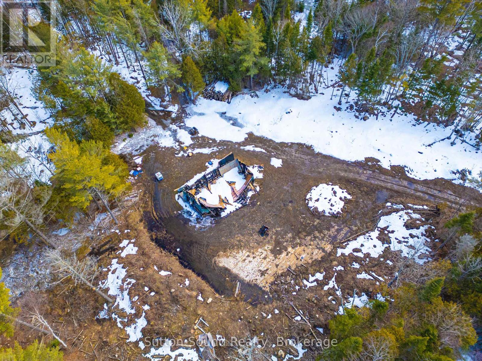 379 Elm Road, South Bruce Peninsula, Ontario  N0H 2T0 - Photo 9 - X12889538