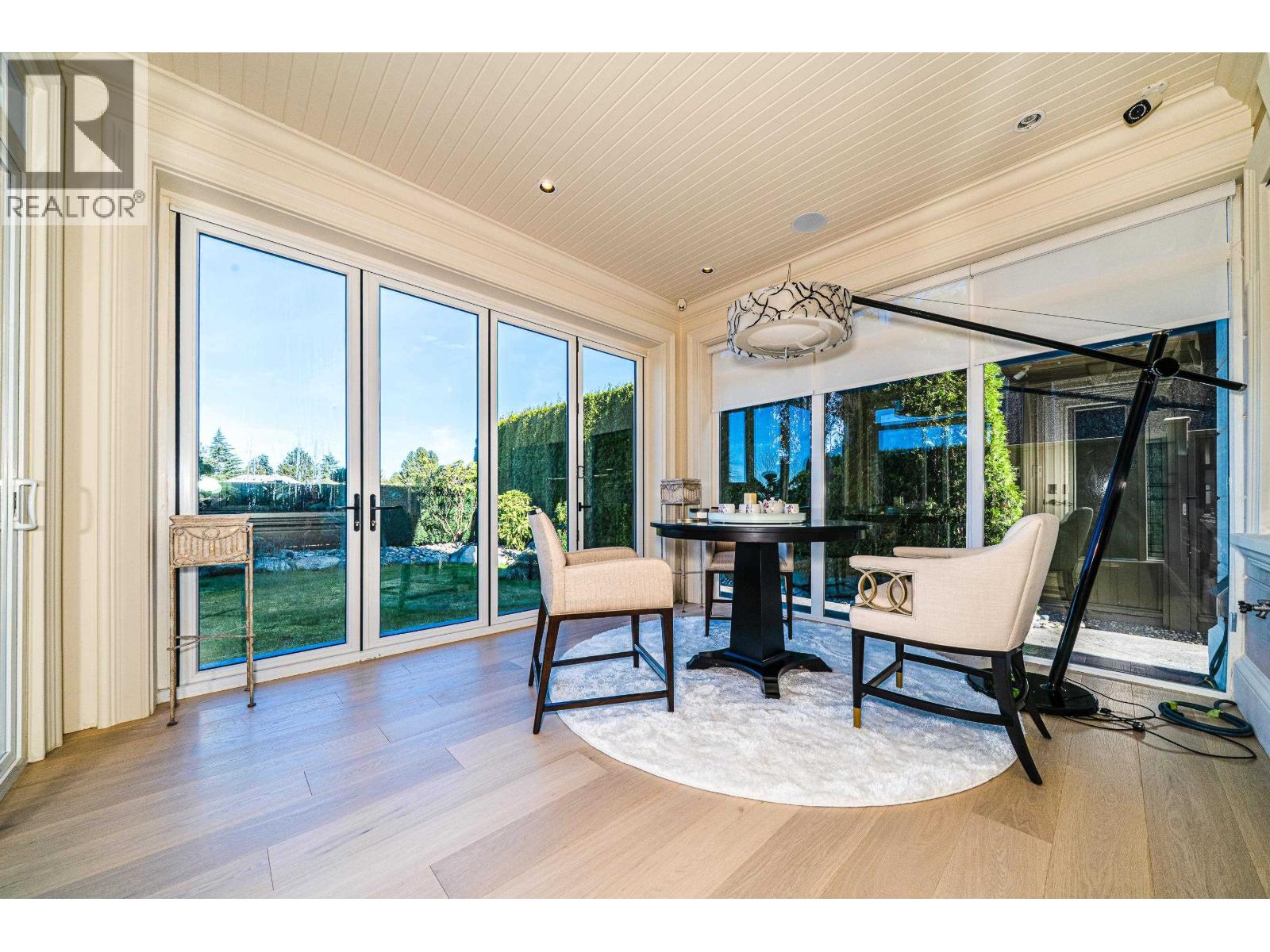 Listing Picture 31 of 34 : 7531 SUNNYBANK AVENUE, Richmond / 烈治文 - 魯藝地產 Yvonne Lu Group - MLS Medallion Club Member