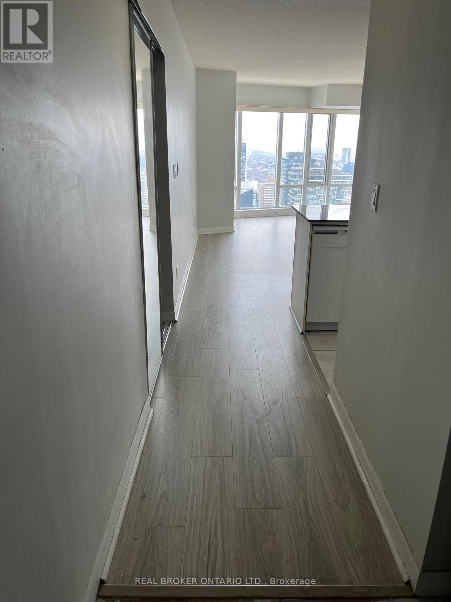 3802 - 210 Victoria Street, Toronto, Ontario  M5B 2R3 - Photo 4 - C12764458