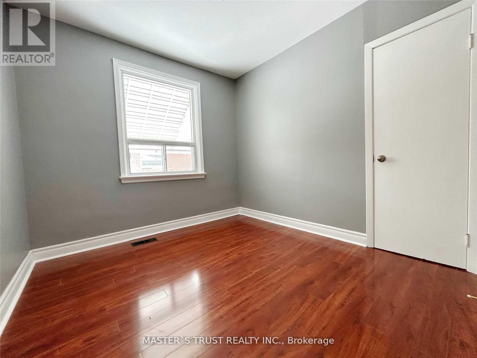 308 Skopit Road, Richmond Hill, Ontario  L4C 2Y8 - Photo 8 - N12889536