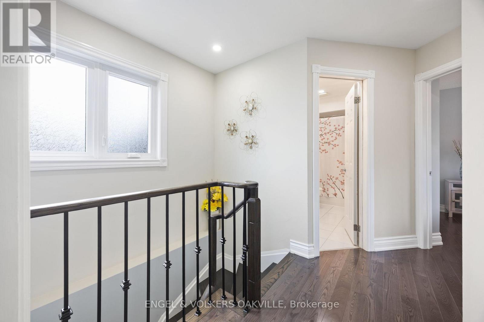 10 Crieff Avenue, Vaughan, Ontario  L6A 2B6 - Photo 19 - N12889558