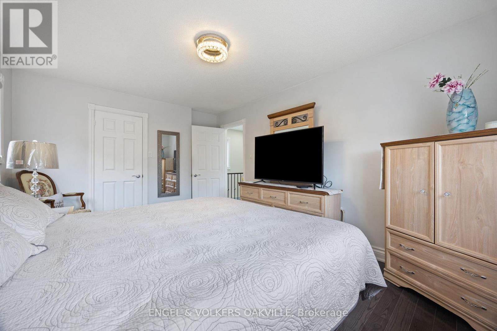 10 Crieff Avenue, Vaughan, Ontario  L6A 2B6 - Photo 22 - N12889558