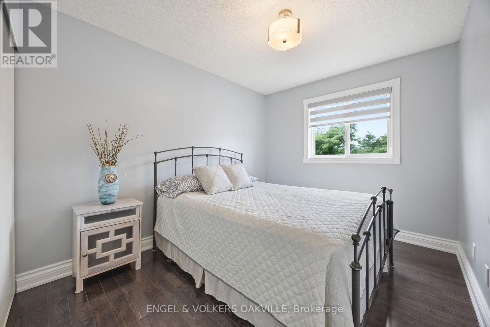 10 Crieff Avenue, Vaughan, Ontario  L6A 2B6 - Photo 23 - N12889558